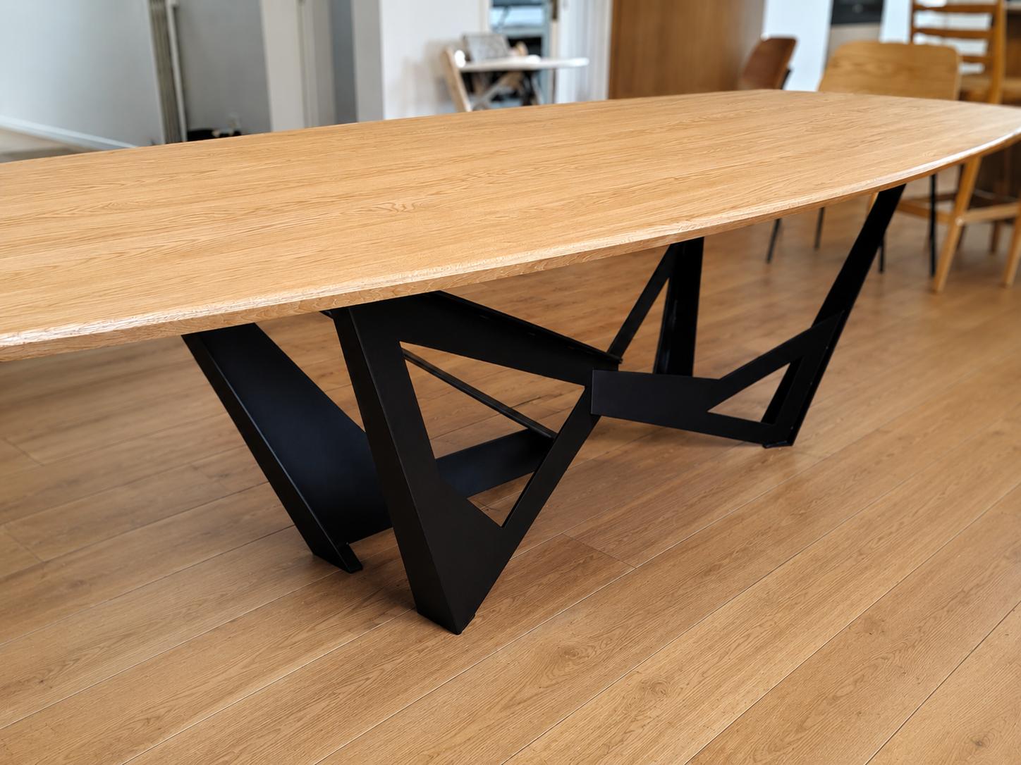 Mix matériaux acier et bois — table design